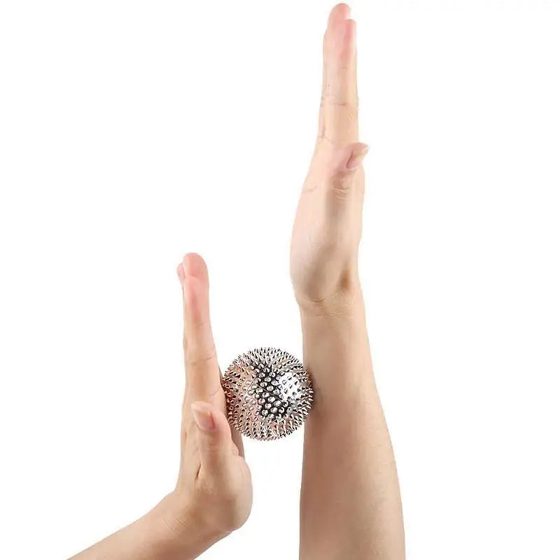 1 Pair Round Hand Exercise Balls, Spiked Massagers, Magnetic Massaging Balls With Dense Spines, 2 Colors, Selection of Sizes